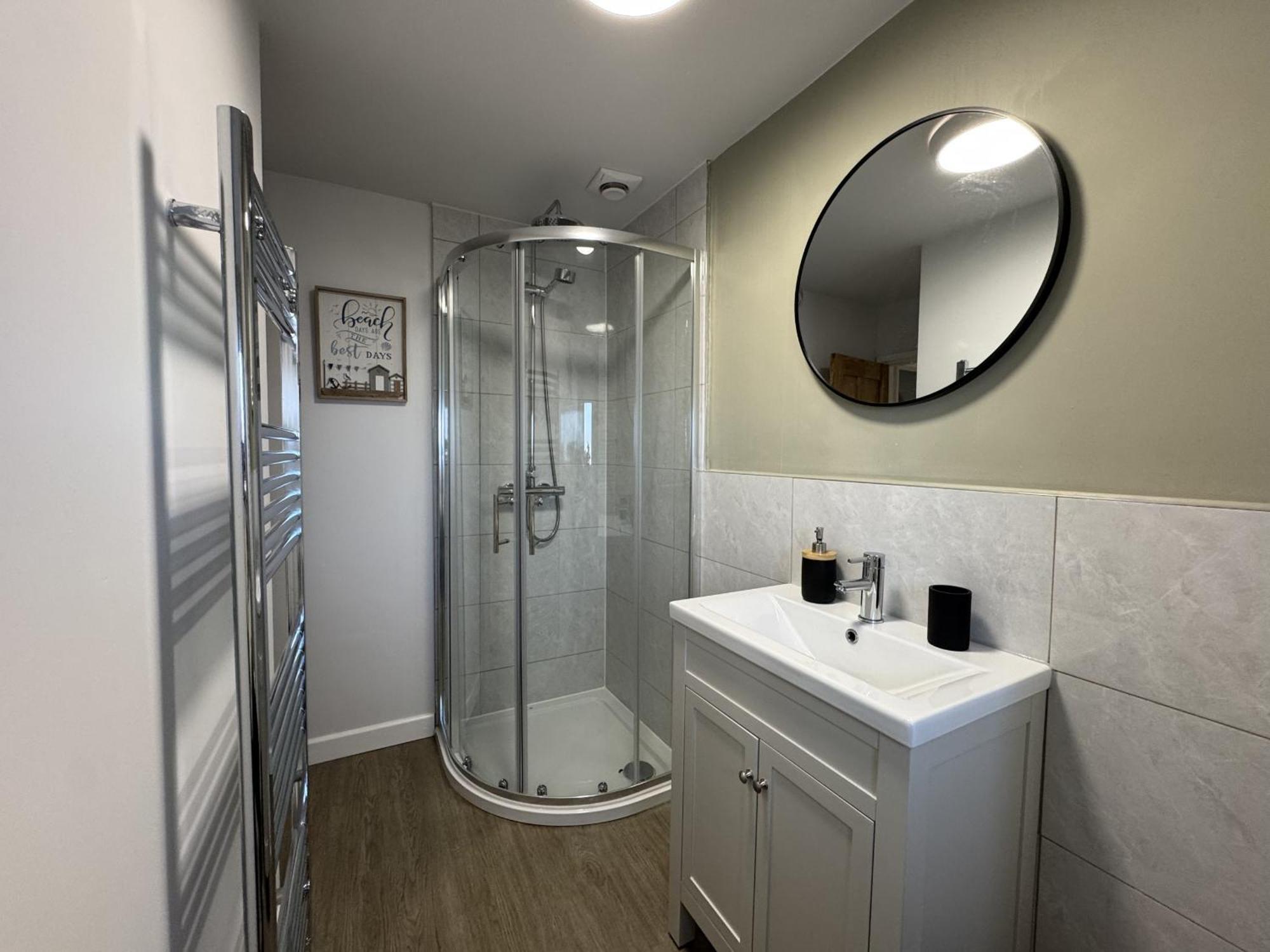カウズ Driftwood House - Luxury Dog-Friendly Townhouse In Cowes, Steps From Marinaヴィラ エクステリア 写真