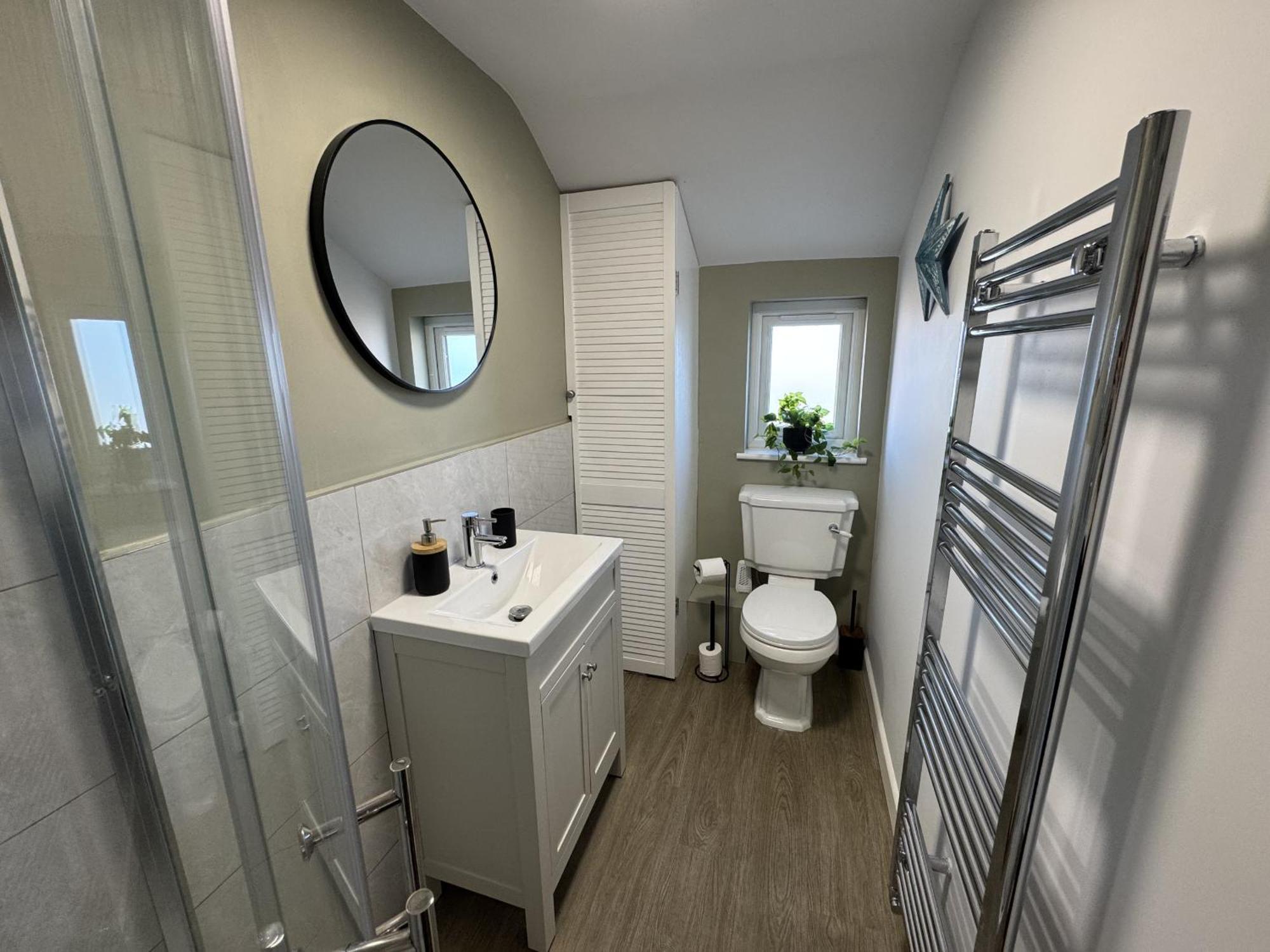 カウズ Driftwood House - Luxury Dog-Friendly Townhouse In Cowes, Steps From Marinaヴィラ エクステリア 写真