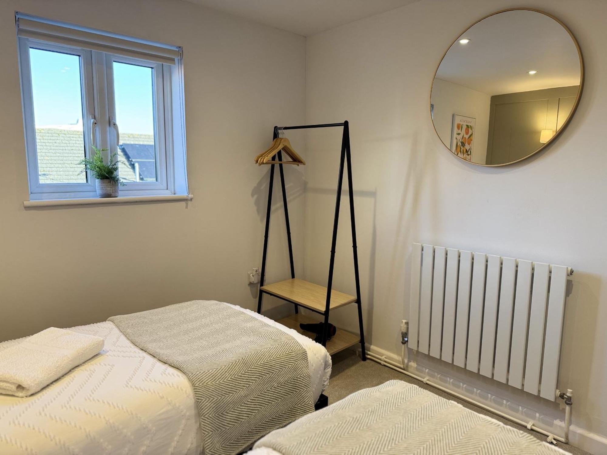 カウズ Driftwood House - Luxury Dog-Friendly Townhouse In Cowes, Steps From Marinaヴィラ エクステリア 写真