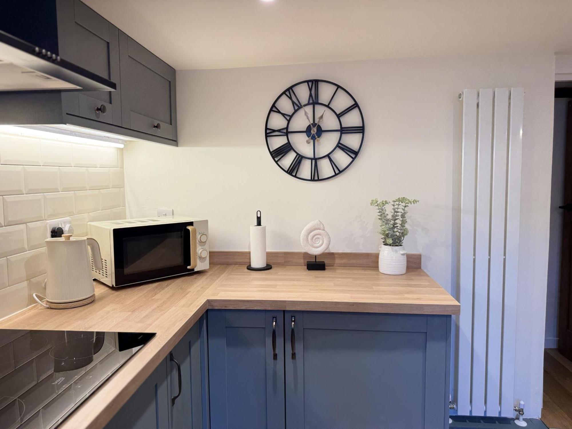 カウズ Driftwood House - Luxury Dog-Friendly Townhouse In Cowes, Steps From Marinaヴィラ エクステリア 写真