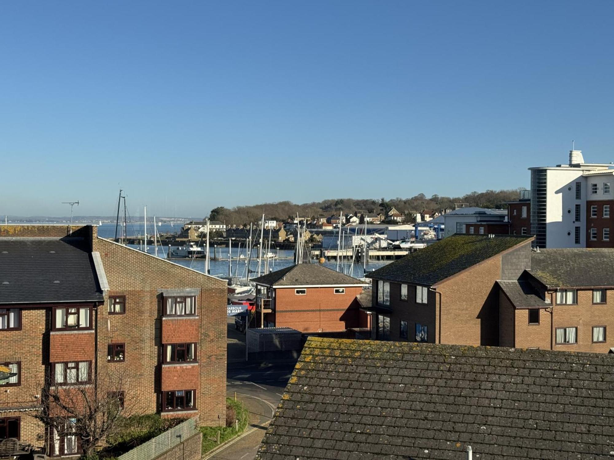カウズ Driftwood House - Luxury Dog-Friendly Townhouse In Cowes, Steps From Marinaヴィラ エクステリア 写真